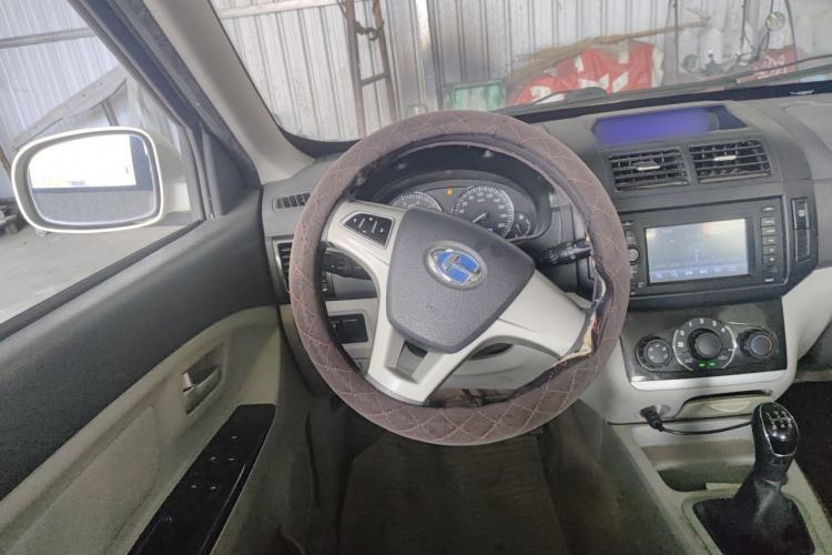 Used BAIC Changhe M50S 2015 1.4L S 1.4L Business Class K14B Steering Wheel