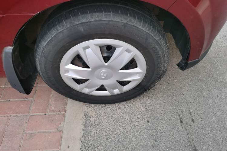 Used BAIC Changhe M50S  Right Front Wheel Hub