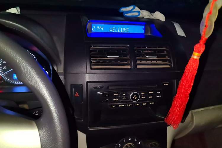 Used BAIC Changhe M50S 2018 1.4L Business Class (Leaf Spring) K14B-F Audio And AC Panel