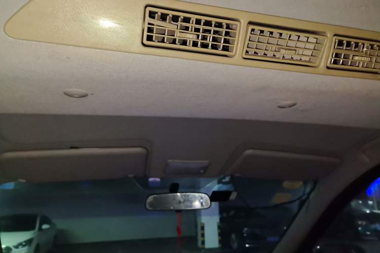 Used BAIC Changhe M50S 2018 1.4L Business Class (Leaf Spring) K14B-F Headliner
