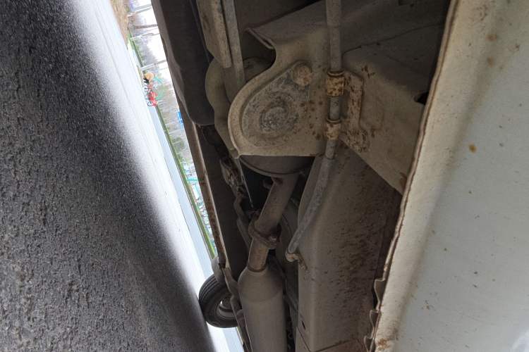 Used BAIC Changhe M50S 2018 1.4L Economy Class K14B-F Chassis Rear Right