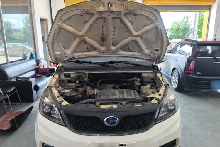 Used BAIC Changhe M50S 2019 Revised Version 1.4L Elite Cabin K14B-F Engine Bay