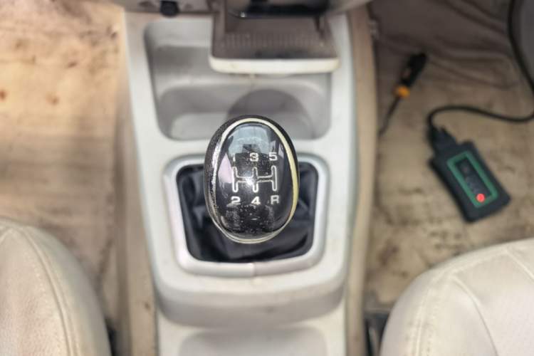 Used BAIC Changhe M50S 2019 Revised Version 1.4L Elite Cabin K14B-F Gear Lever