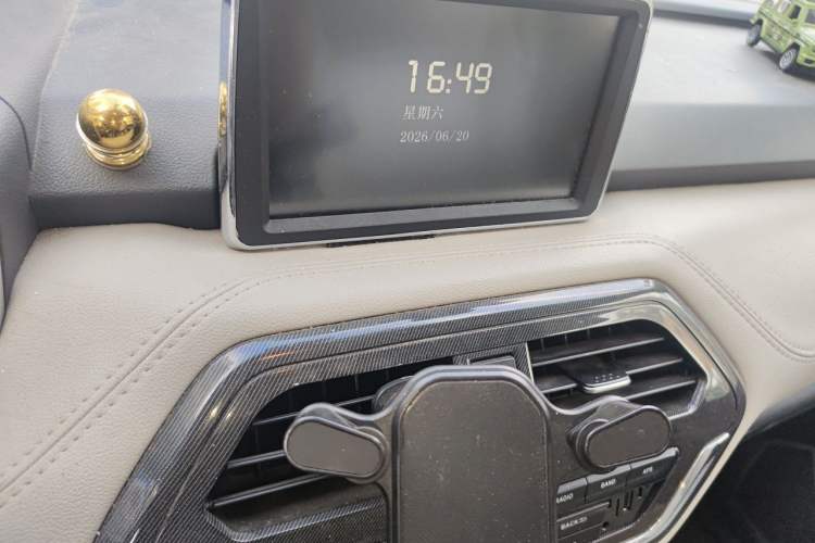 Used BAIC Changhe M70 2017 1.5L manual first-class cabin Audio And AC Panel