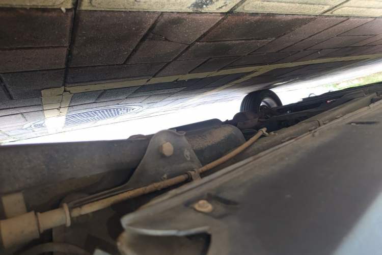 Used BAIC Changhe M70 2017 1.5L manual first-class cabin Chassis Rear Left