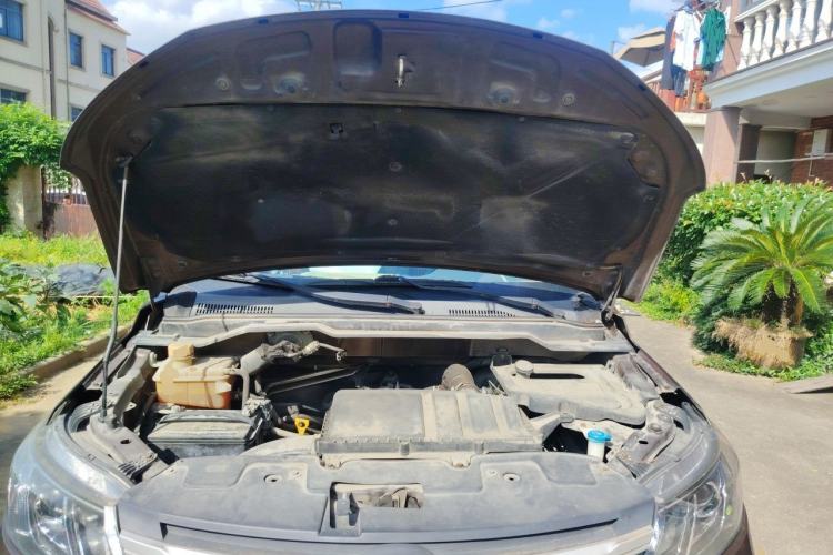 Used BAIC Changhe M70 2017 1.5L manual business class Engine Bay