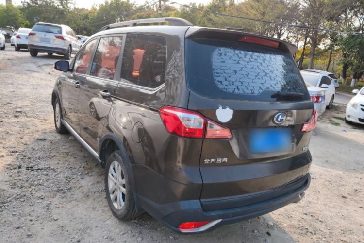Used BAIC Changhe M70 2017 1.5L manual luxury cabin Exterior 2