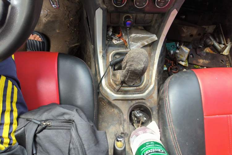 Used BAIC Changhe M70 2017 1.5L manual business class Gear Lever