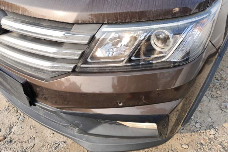 Used BAIC Changhe M70 2017 1.5L manual luxury cabin Left Front Headlight