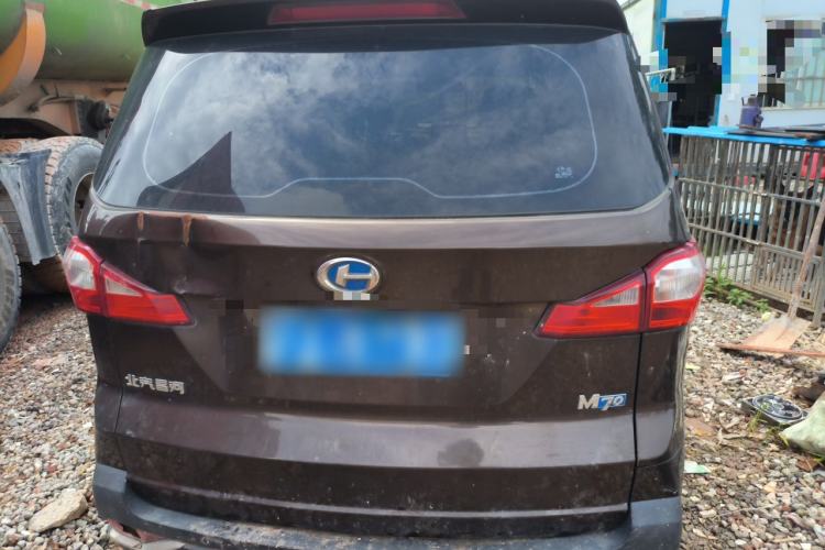 Used BAIC Changhe M70 2017 1.5L manual business class Rear