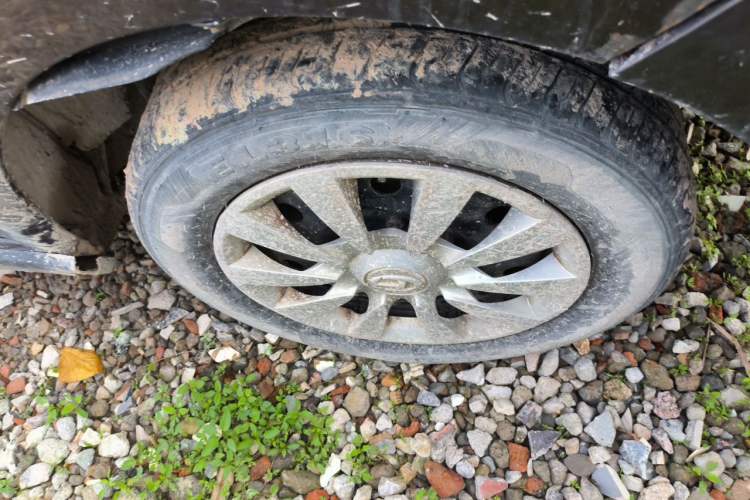 Used BAIC Changhe M70 2017 1.5L manual business class Right Front Wheel Hub