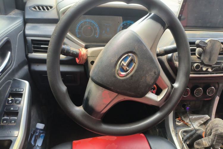 Used BAIC Changhe M70 2017 1.5L manual business class Steering Wheel