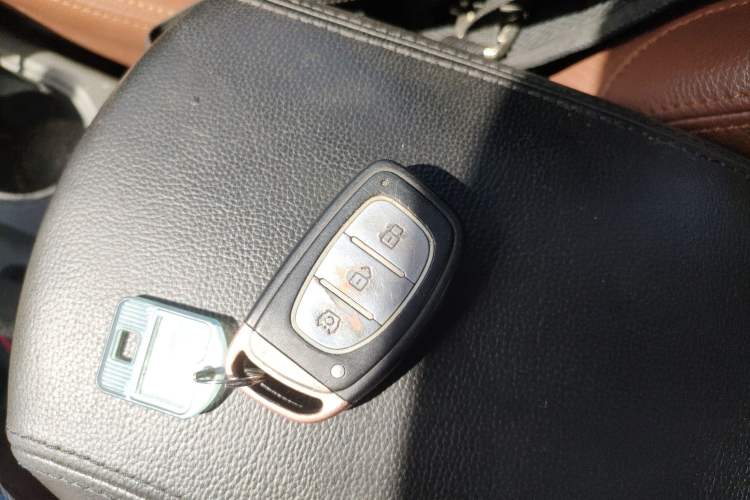 Used BAIC Changhe M70 2017 1.5L manual luxury cabin Vehicle Key