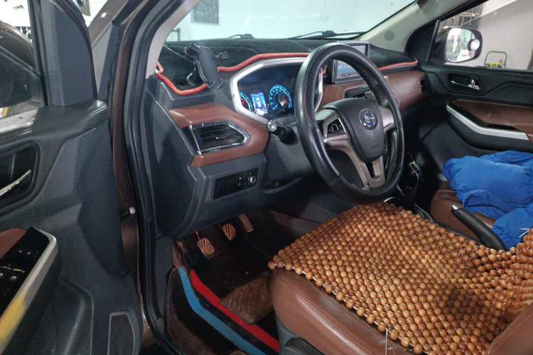 Used BAIC Changhe M70 2017 1.5L manual first-class cabin Driver Seat