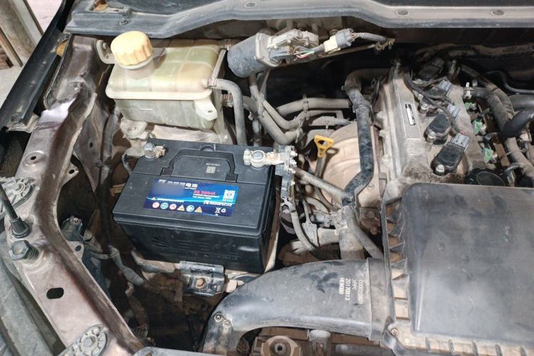 Used BAIC Changhe M70 2017 1.5L manual first-class cabin Engine Bay Right