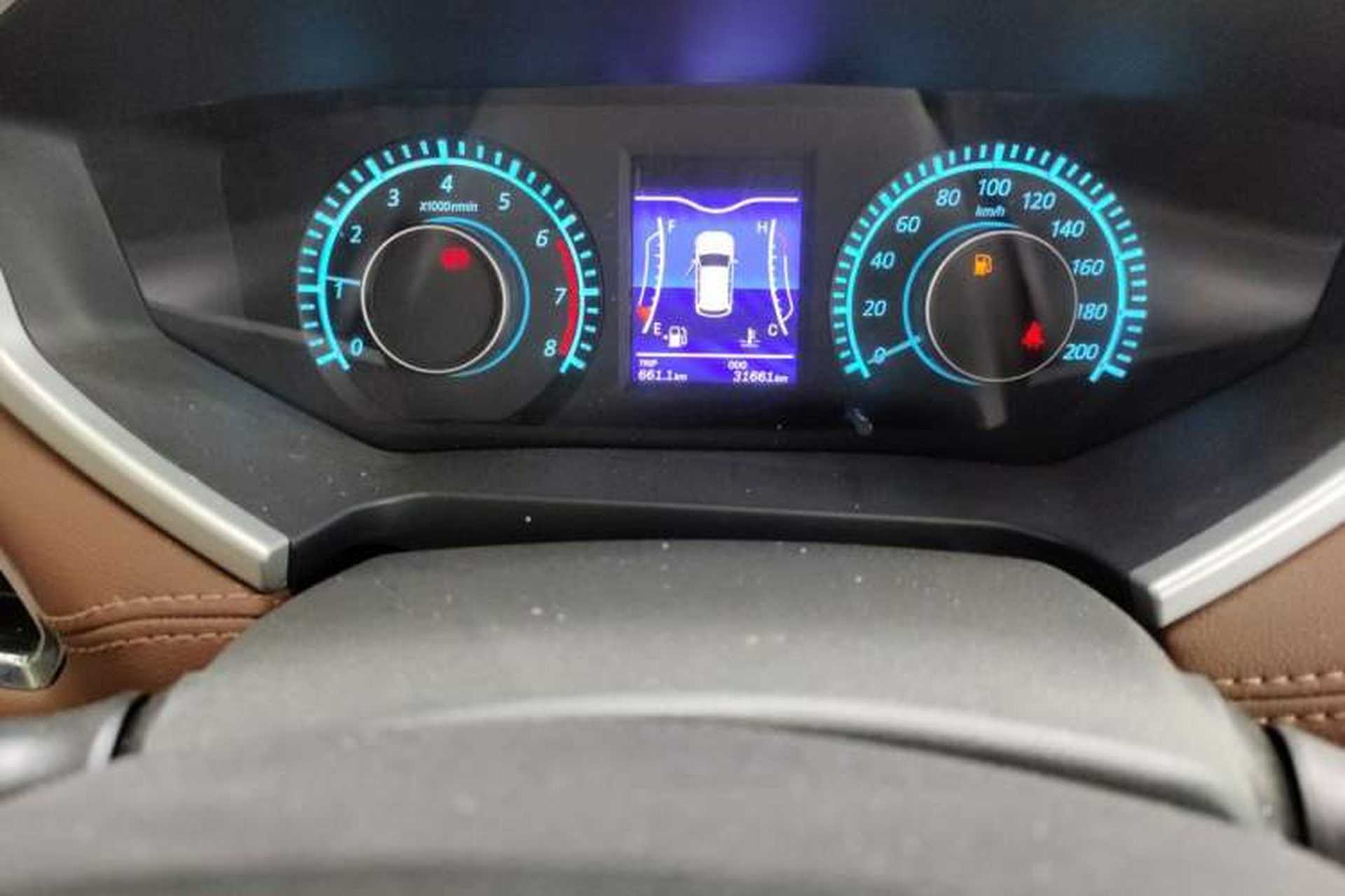 Used BAIC Changhe M70 2017 1.5L manual first-class cabin Odometer Close Up