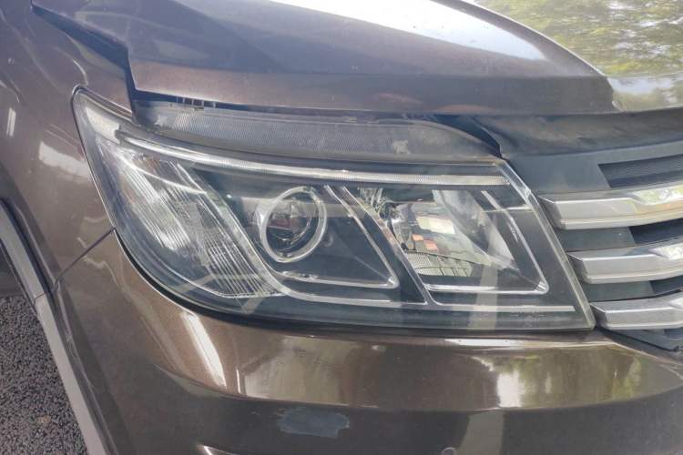 Used BAIC Changhe M70 2017 1.5L manual luxury cabin Right Front Headlight