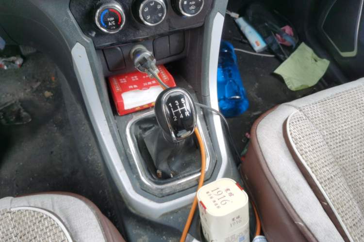 Used BAIC Changhe M70 2017 1.5L manual business class Gear Lever