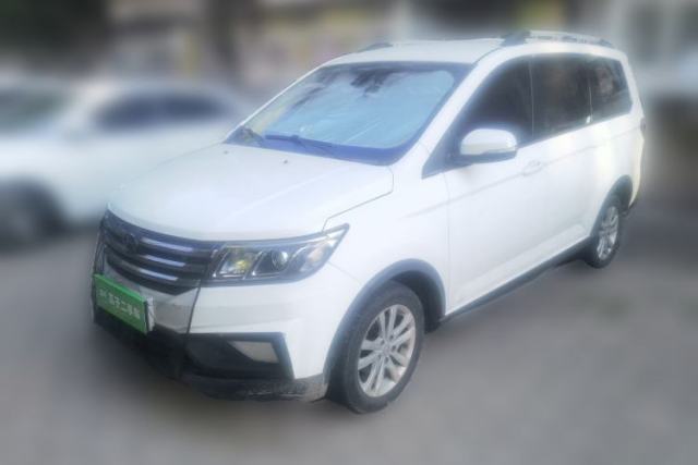 Used BAIC Changhe M70 2017 1.5L manual first-class cabin