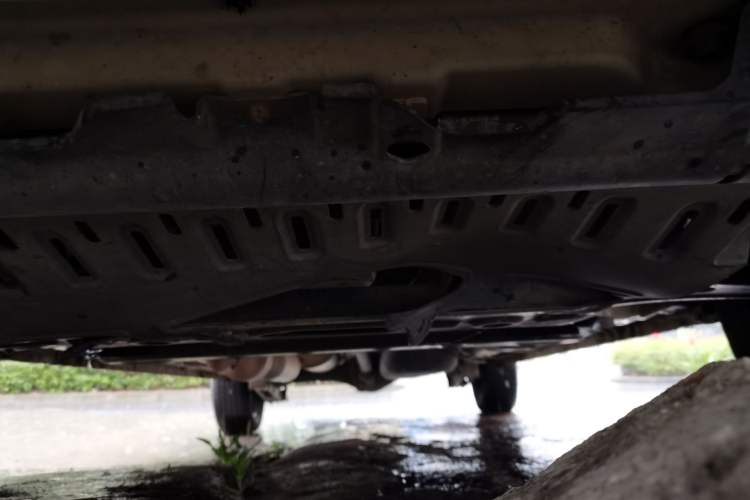 Used BAIC Changhe M70 2017 1.5L manual business class Chassis Front