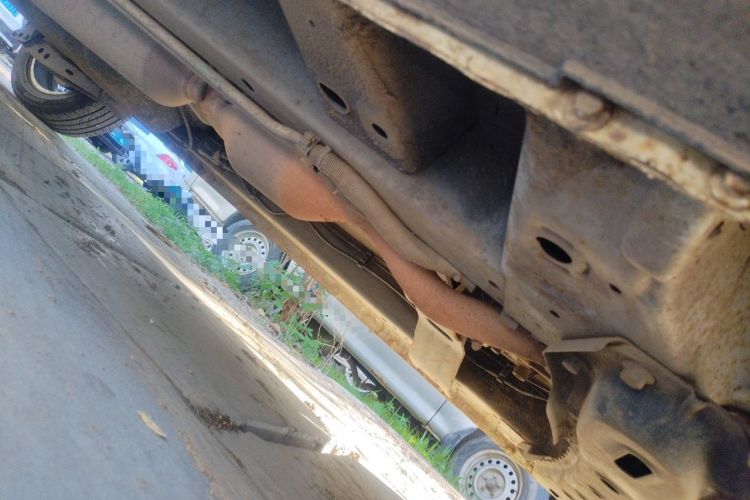 Used BAIC Changhe M70 2017 1.5L manual aviation cabin Chassis Front Right