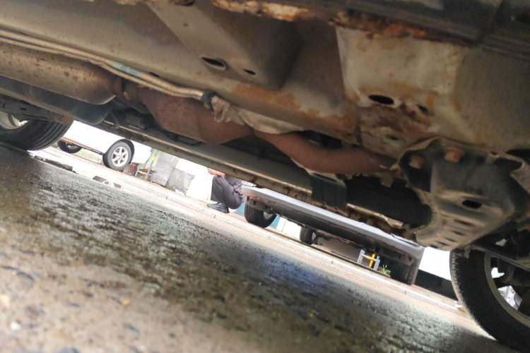Used BAIC Changhe M70 2017 1.5L manual first-class cabin Chassis Front Right