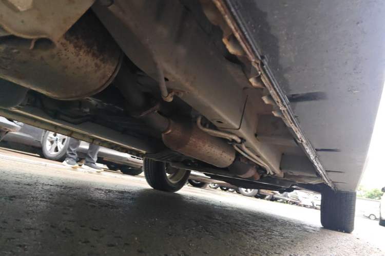 Used BAIC Changhe M70 2017 1.5L manual first-class cabin Chassis Rear Right