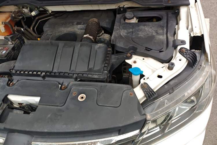 Used BAIC Changhe M70 2017 1.5L manual first-class cabin Engine Bay Left
