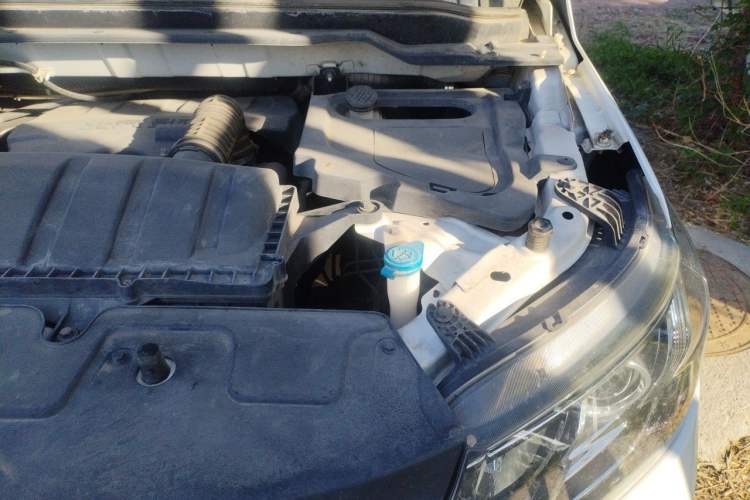 Used BAIC Changhe M70 2017 1.5L manual aviation cabin Engine Bay Left