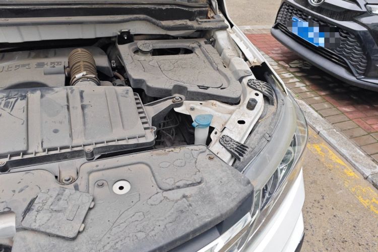Used BAIC Changhe M70 2017 1.5L manual first-class cabin Engine Bay Left