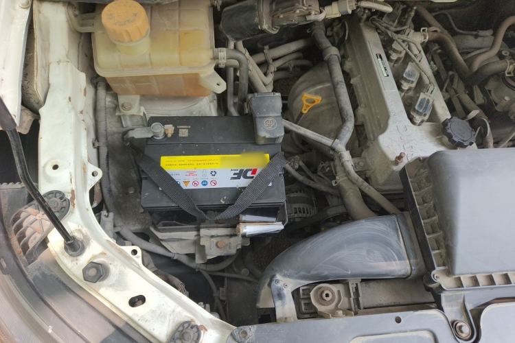 Used BAIC Changhe M70 2017 1.5L manual aviation cabin Engine Bay Right