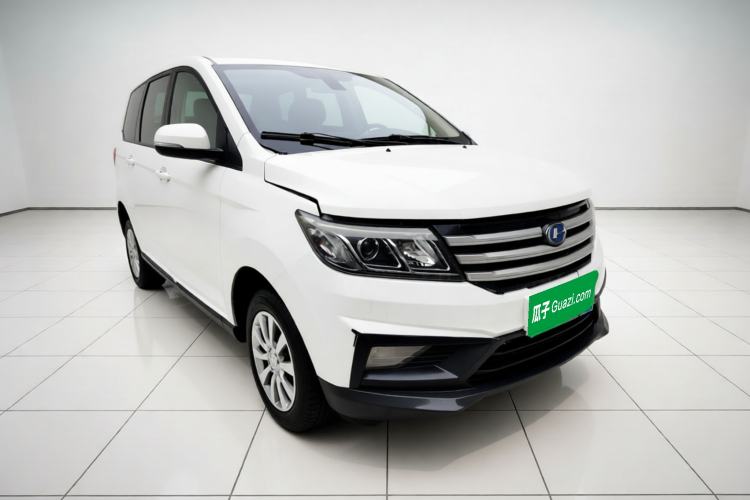 Used BAIC Changhe M70 2017 1.5L manual business class Front Right 45 Deg