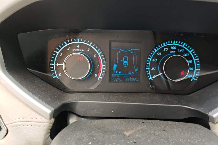 Used BAIC Changhe M70 2017 1.5L manual first-class cabin Instrument Cluster