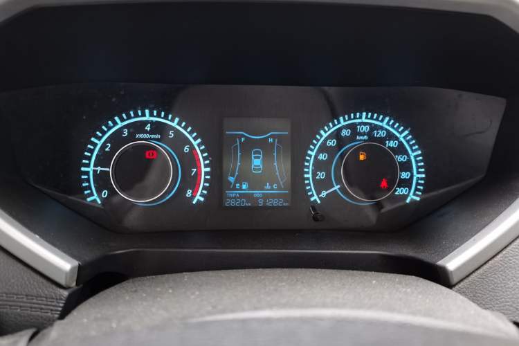 Used BAIC Changhe M70 2017 1.5L manual business class Instrument Cluster