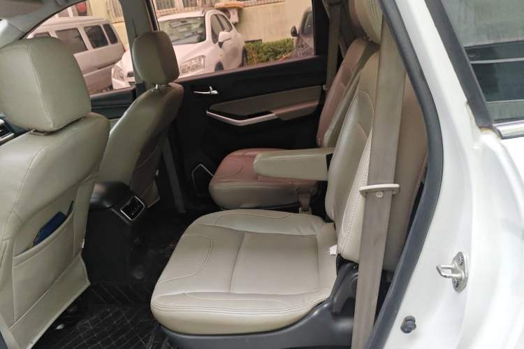 Used BAIC Changhe M70 2017 1.5L manual first-class cabin Left Rear Seat