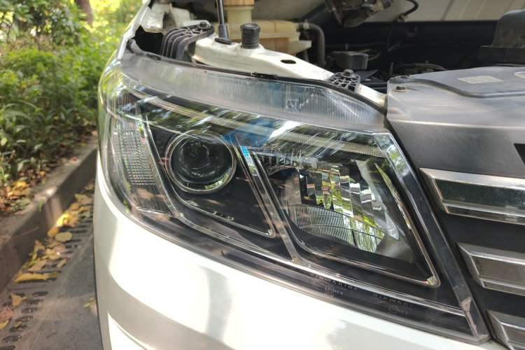 Used BAIC Changhe M70 2017 1.5L manual aviation cabin Right Front Headlight