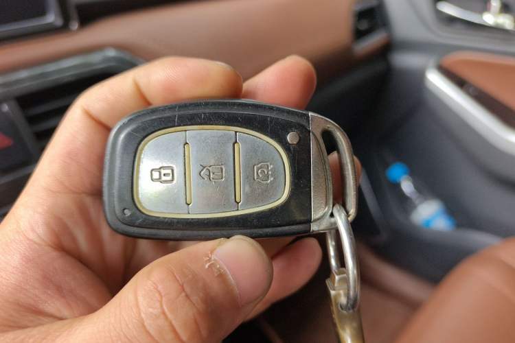 Used BAIC Changhe M70 2017 1.5L manual aviation cabin Vehicle Key