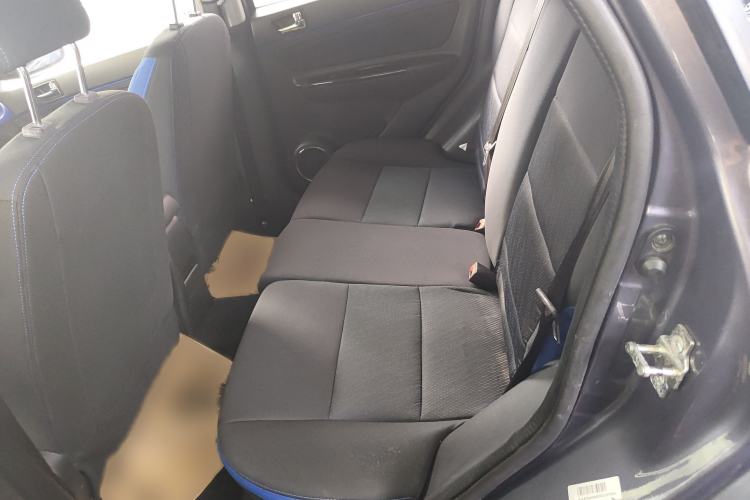 Used BAIC Changhe Q25 2016 1.5L Manual Lehui Edition Interior 4