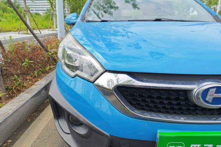 Used BAIC Changhe Q25 2016 1.5L Manual Lehui Edition Right Front Headlight