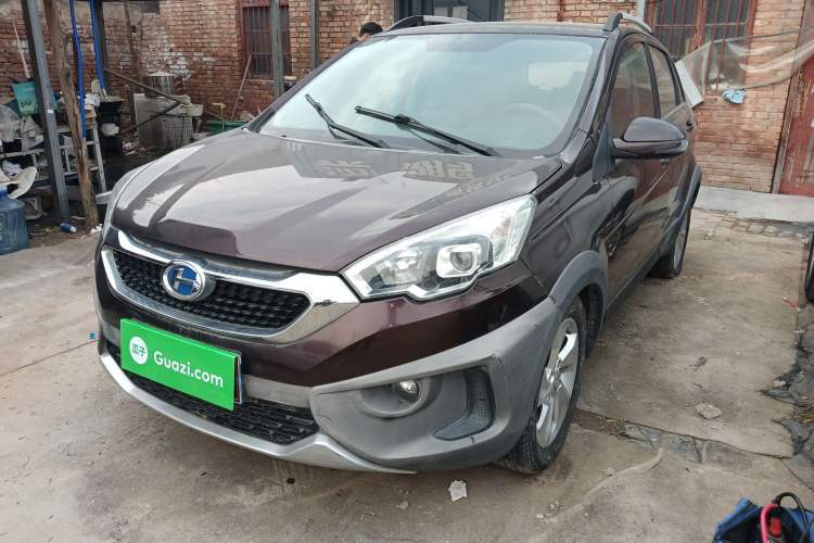 Used BAIC Changhe Q25 2016 1.5L Manual Fun Edition Guazi used car, China used car export, Used car for sale, Used  cars, Cheapest cars for sale