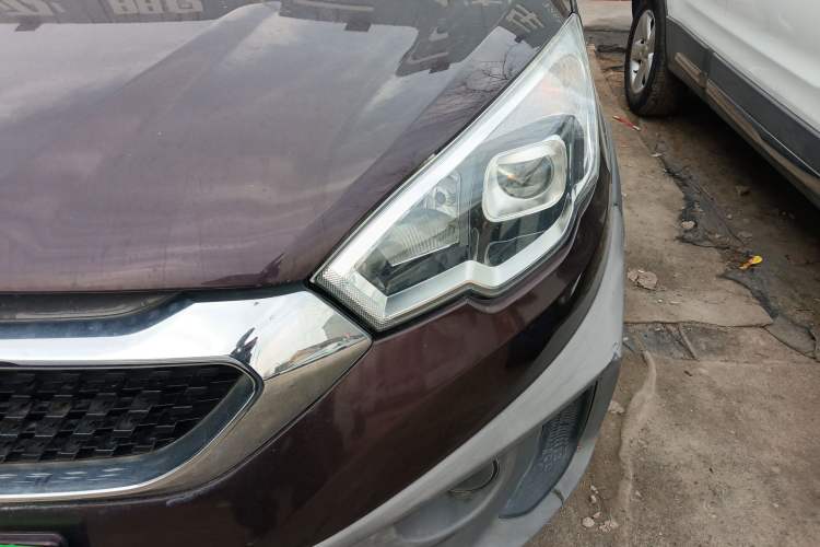 Used BAIC Changhe Q25 2016 1.5L Manual Fun Edition Left Front Headlight
