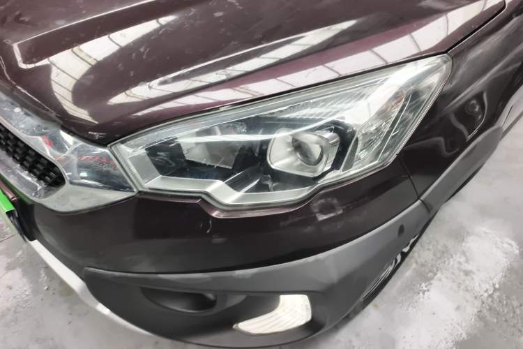 Used BAIC Changhe Q25 2016 1.5L Manual Lehui Edition Left Front Headlight