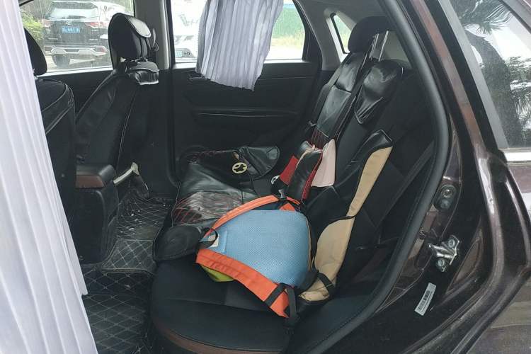 Used BAIC Changhe Q25 2016 1.5L Automatic Lehui Edition Left Rear Seat