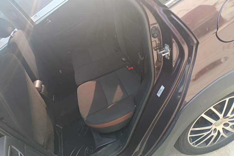 Used BAIC Changhe Q25 2016 1.5L Manual Lehui Edition Left Rear Seat