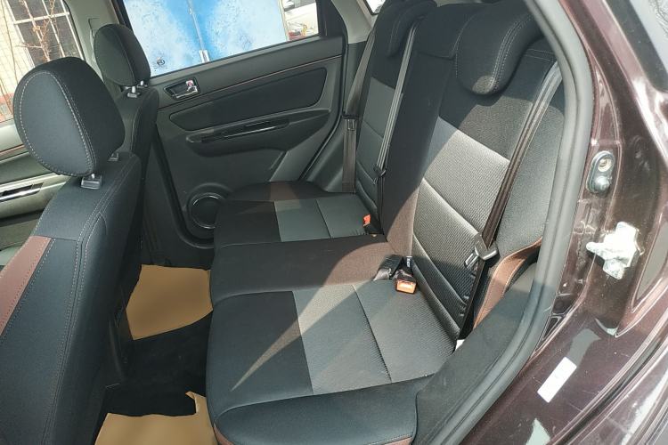 Used BAIC Changhe Q25 2016 1.5L Automatic Lehui Edition Left Rear Seat