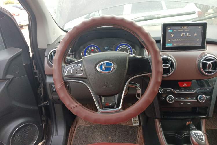 Used BAIC Changhe Q25 2016 1.5L Manual Fun Edition Steering Wheel