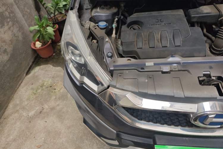 Used BAIC Changhe Q25 2016 1.5L Manual Lehui Edition Right Front Headlight