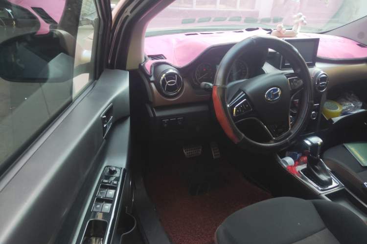 Used BAIC Changhe Q25 2016 1.5L Automatic Lehui Edition Driver Seat