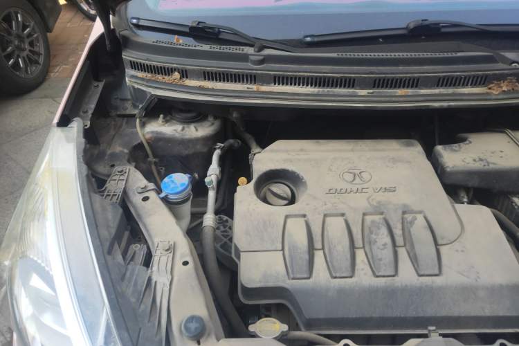 Used BAIC Changhe Q25 2016 1.5L Automatic Lehui Edition Engine Bay Right