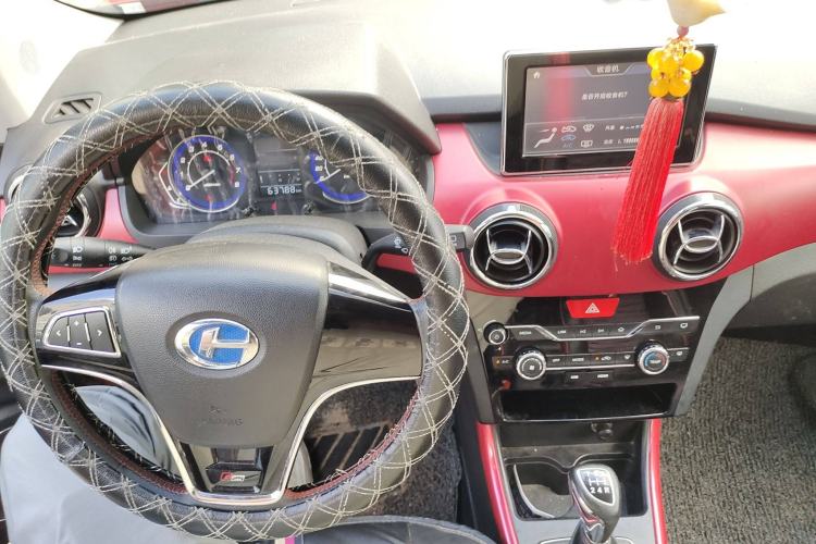 Used BAIC Changhe Q25 2016 1.5L Manual Fun Edition Interior 3